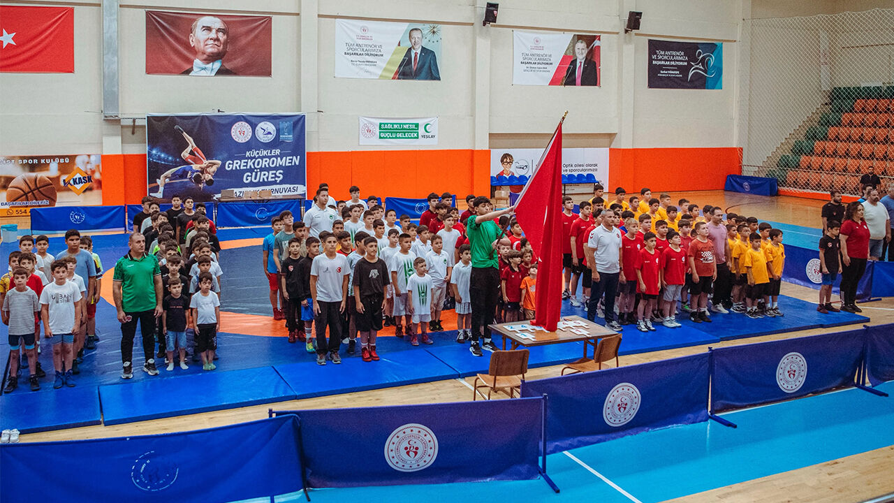 Ata Sporu Güreş Aydin Kuşadasi 2