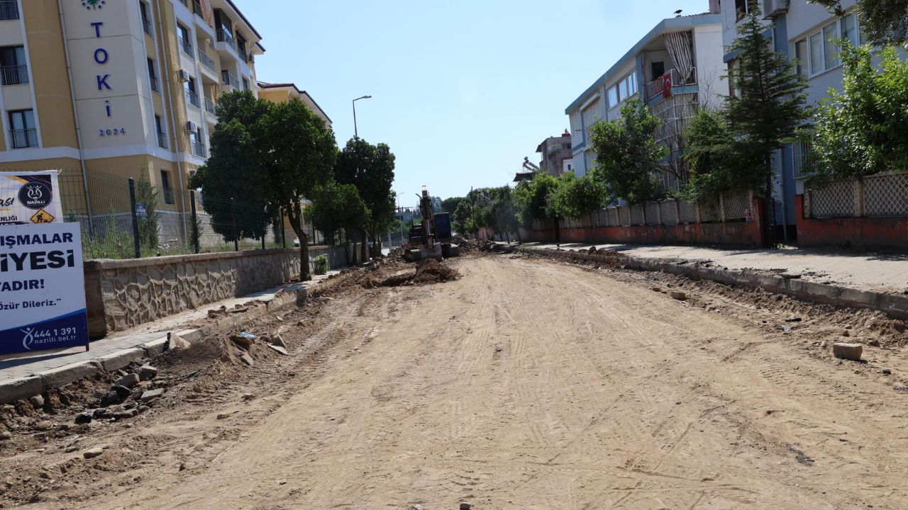 Başkan Tetik 41 Noktadaki Yol Çalışmasını Yerinde Inceledi