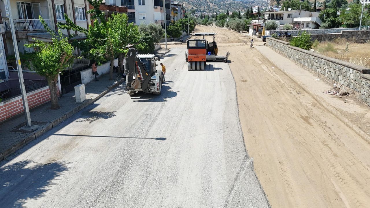 Başkan Tetik 41 Noktadaki Yol Çalışmasını Yerinde Inceledi6