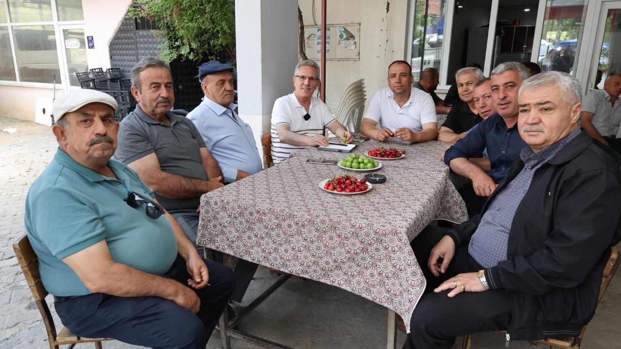 Başkan Tetik Kiraz Üreticileriyle Buluştu1