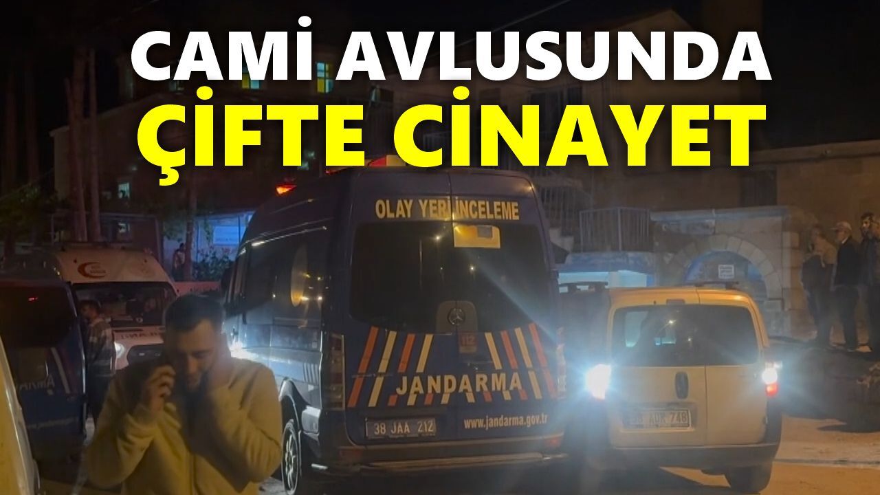 Cami avlusunda bıçaklı saldırı: 2 kişi öldü