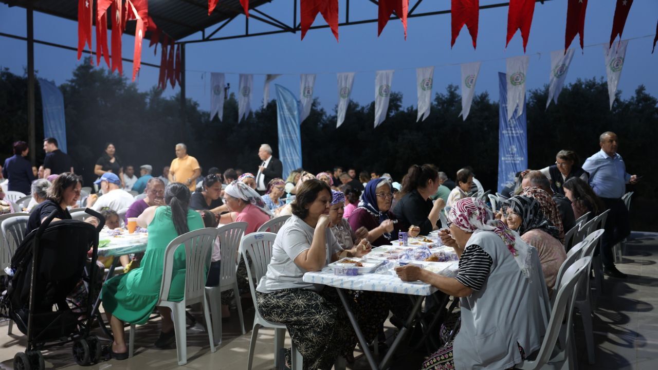 Çerçioğlu Vatandaşları Iftar Sofralarında Buluşturuyor