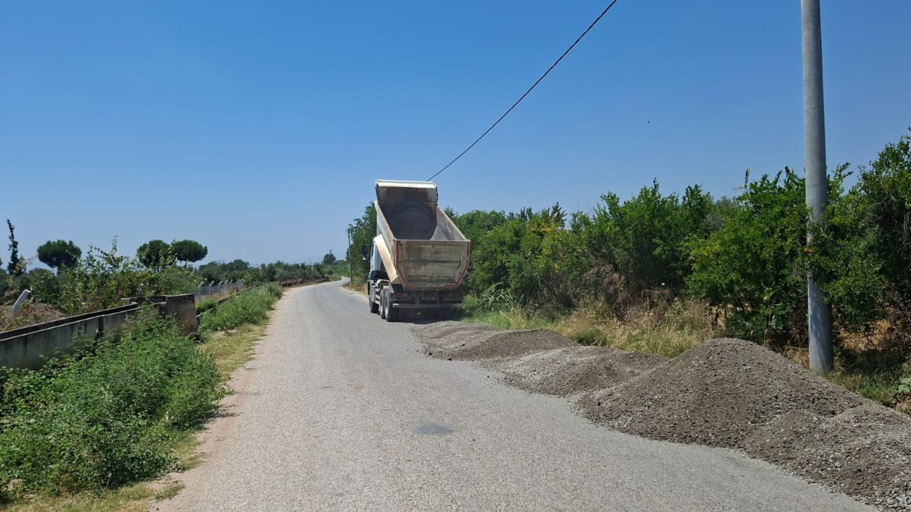 Efeler Belediyesi Düğmeye Bastı, Hastane Yolu Genişliyor