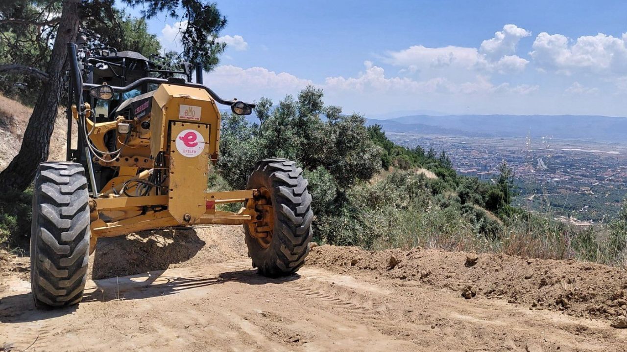 Efeler Belediyesi’nden Tarım Yollarına Bakım5