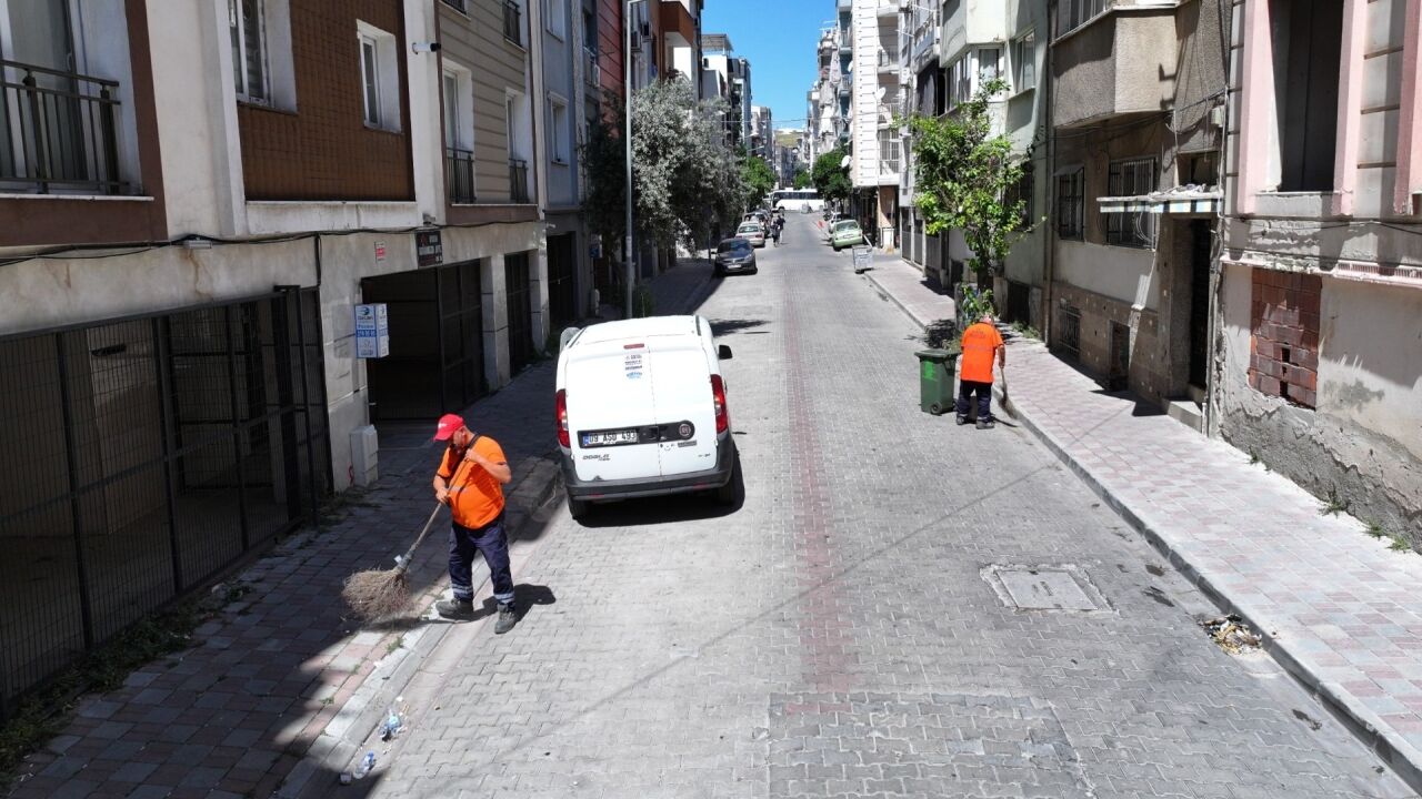 Efeler’de Temizlik Seferberliği 3