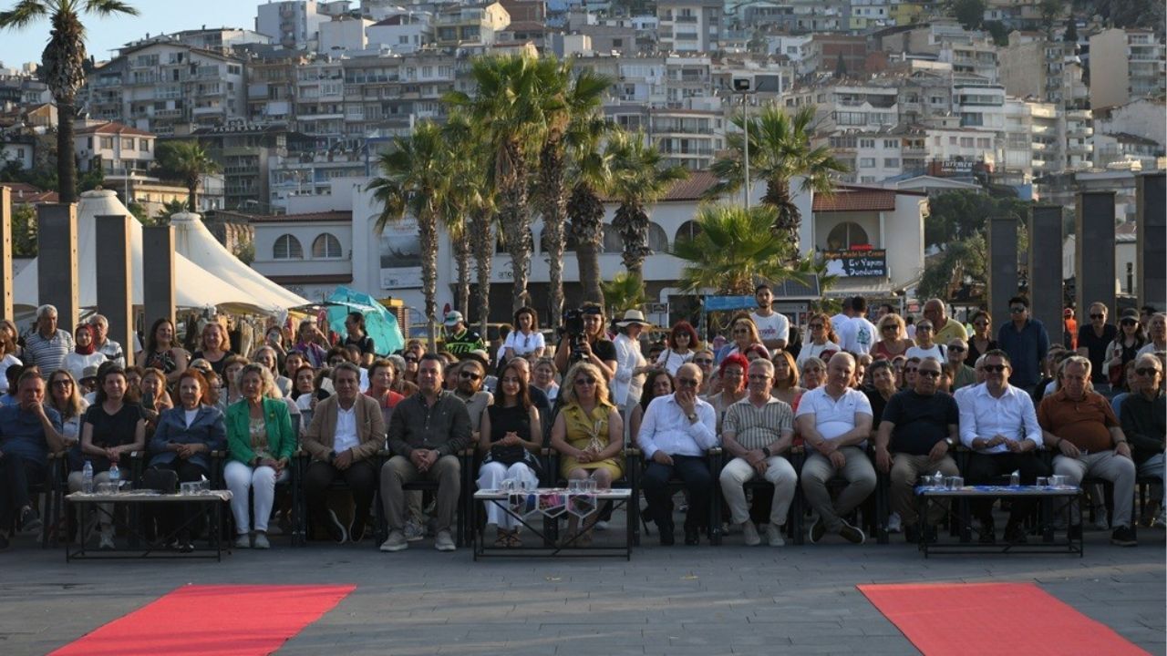 Kuşadası’nda Geri Dönüşüm Rüzgârı Esti5