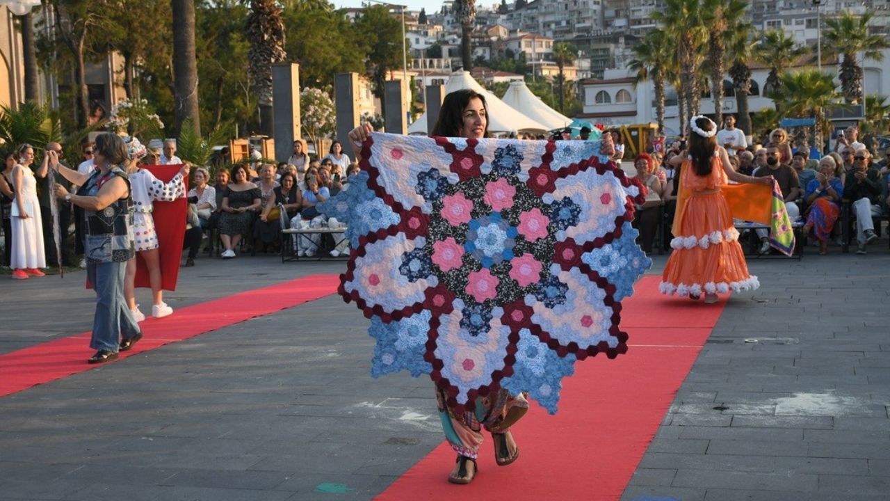 Kuşadası’nda Geri Dönüşüm Rüzgârı Esti6