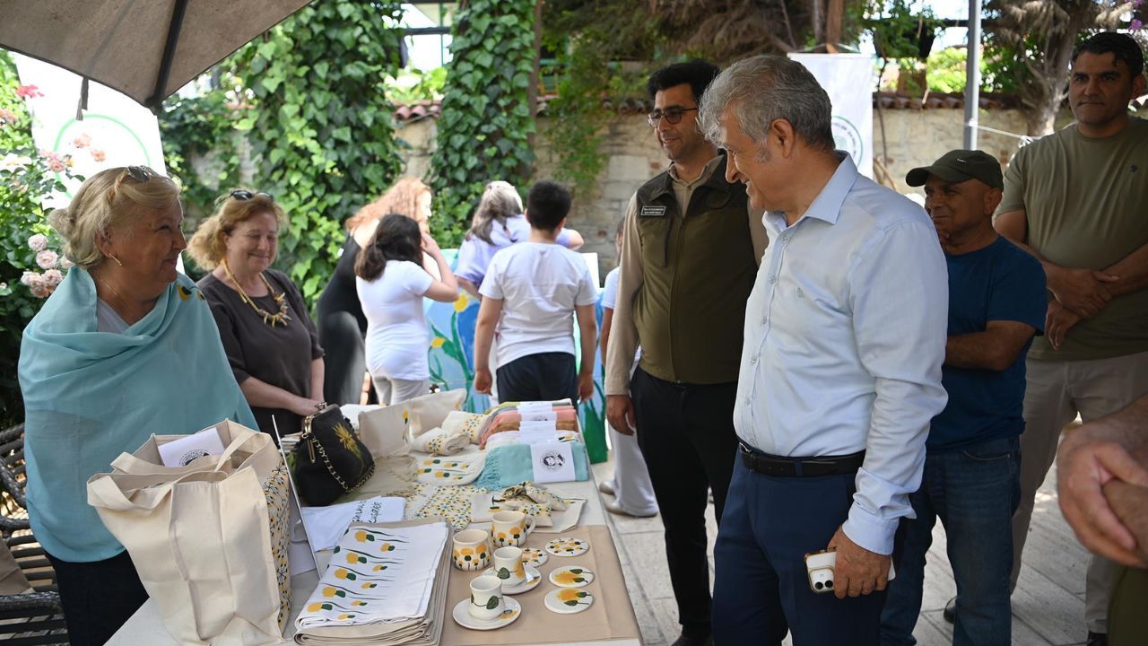 Kuşadası’nın Simgesi Tülüşah Sanatla Buluştu