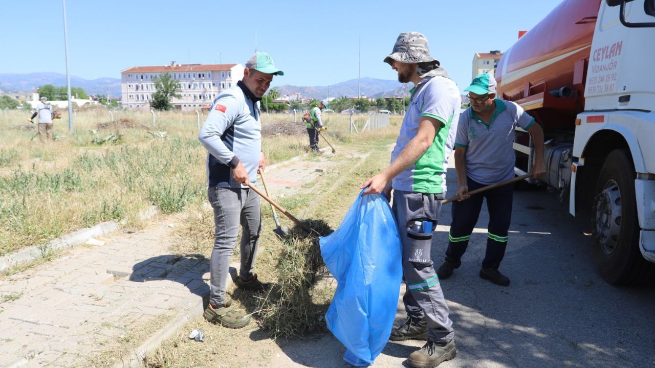 Nazilli’de Parklar Yaz Sezonuna Hazırlanıyor6
