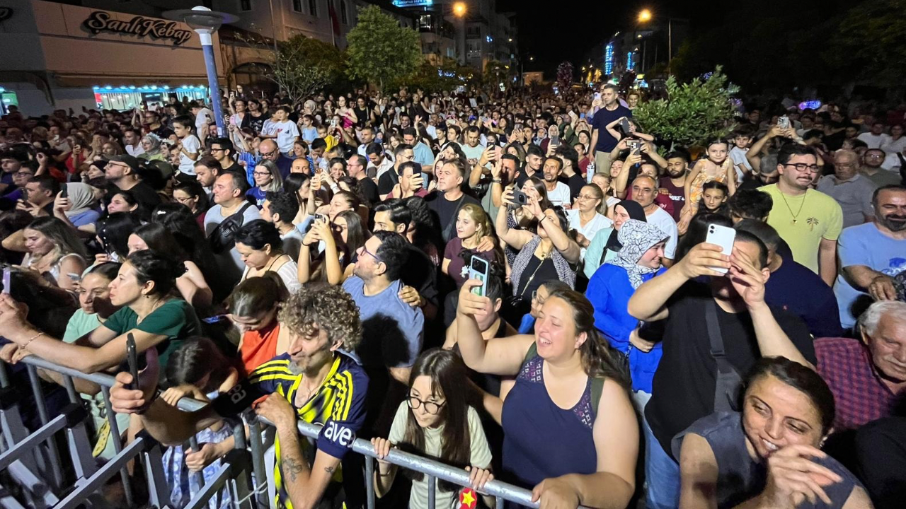 ‘Yaza Merhaba’ Konserleri Nazilli'den Başladı-2
