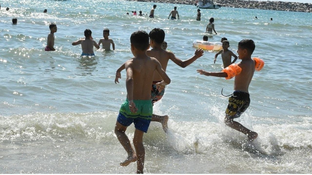 1500 Kilometre Yol Geldiler, Ilk Kez Denizi Kuşadası'nda Gördüler7