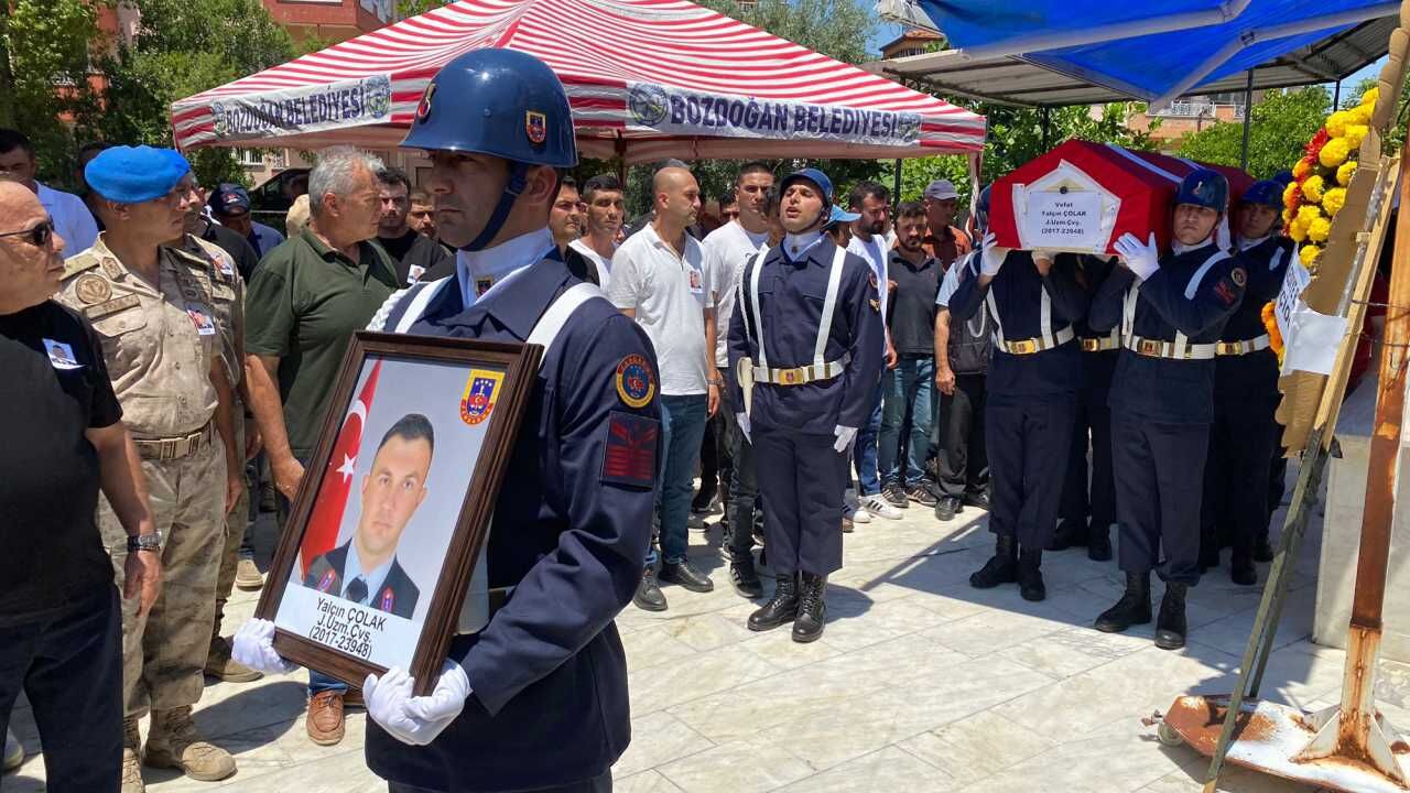 Aydın'da Kazada Ölen Uzman Çavuşa Son Görev2