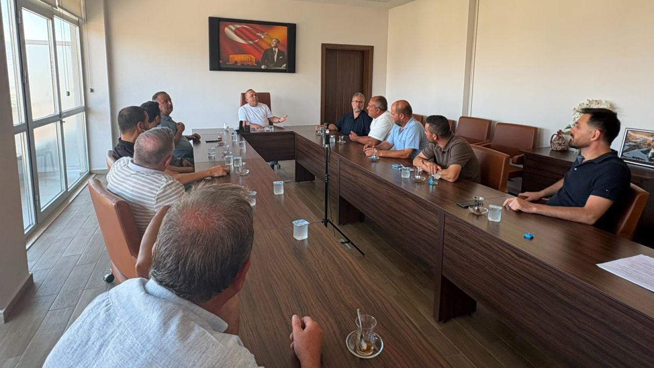 Başkan Özel Muhtarlarla Buluştu 2