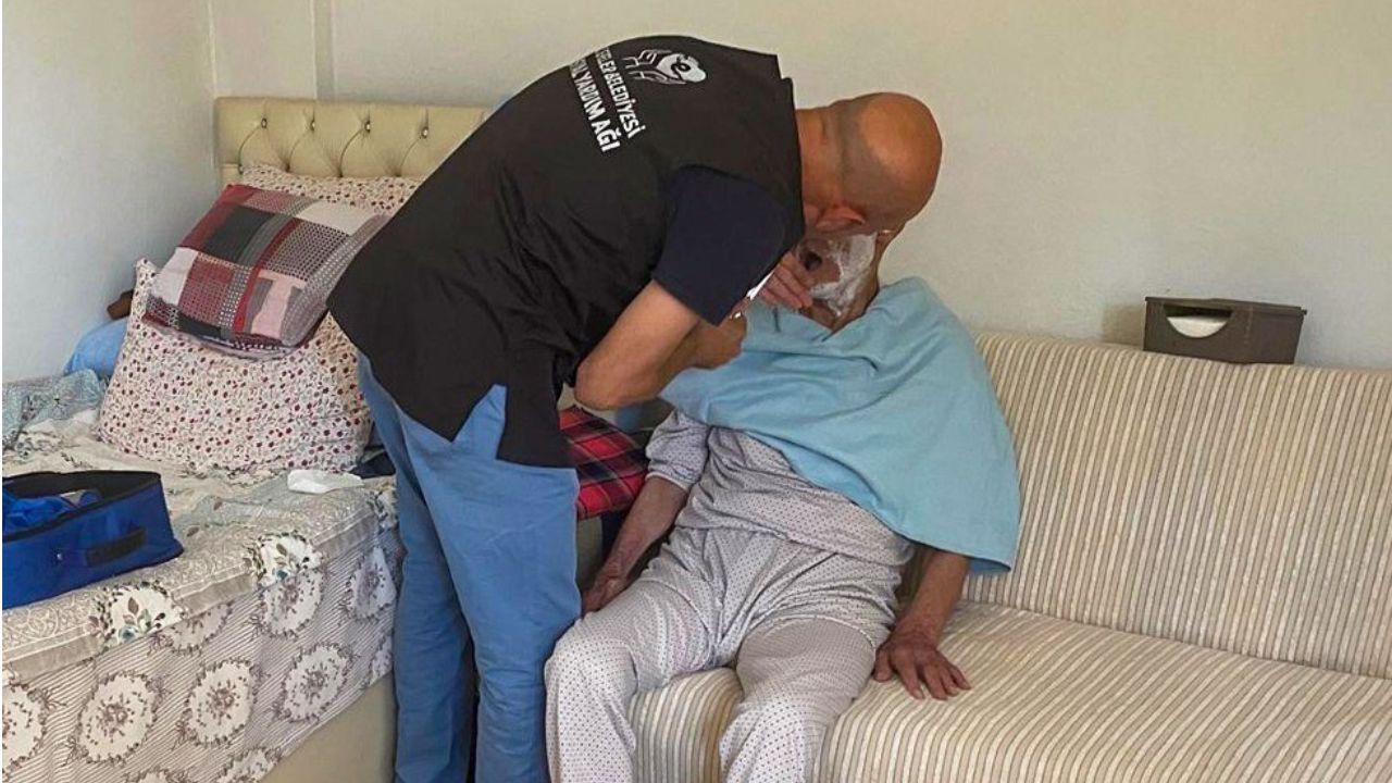 Başkan Yetişkin'in Dayanışma Projesi Büyüyor