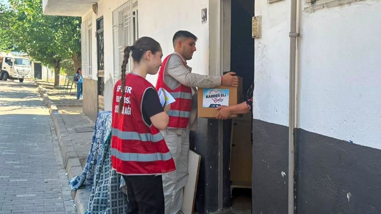 Başkan Yetişkin'in Kardeş Eli Projesi Binlerce Aileye Ulaştı