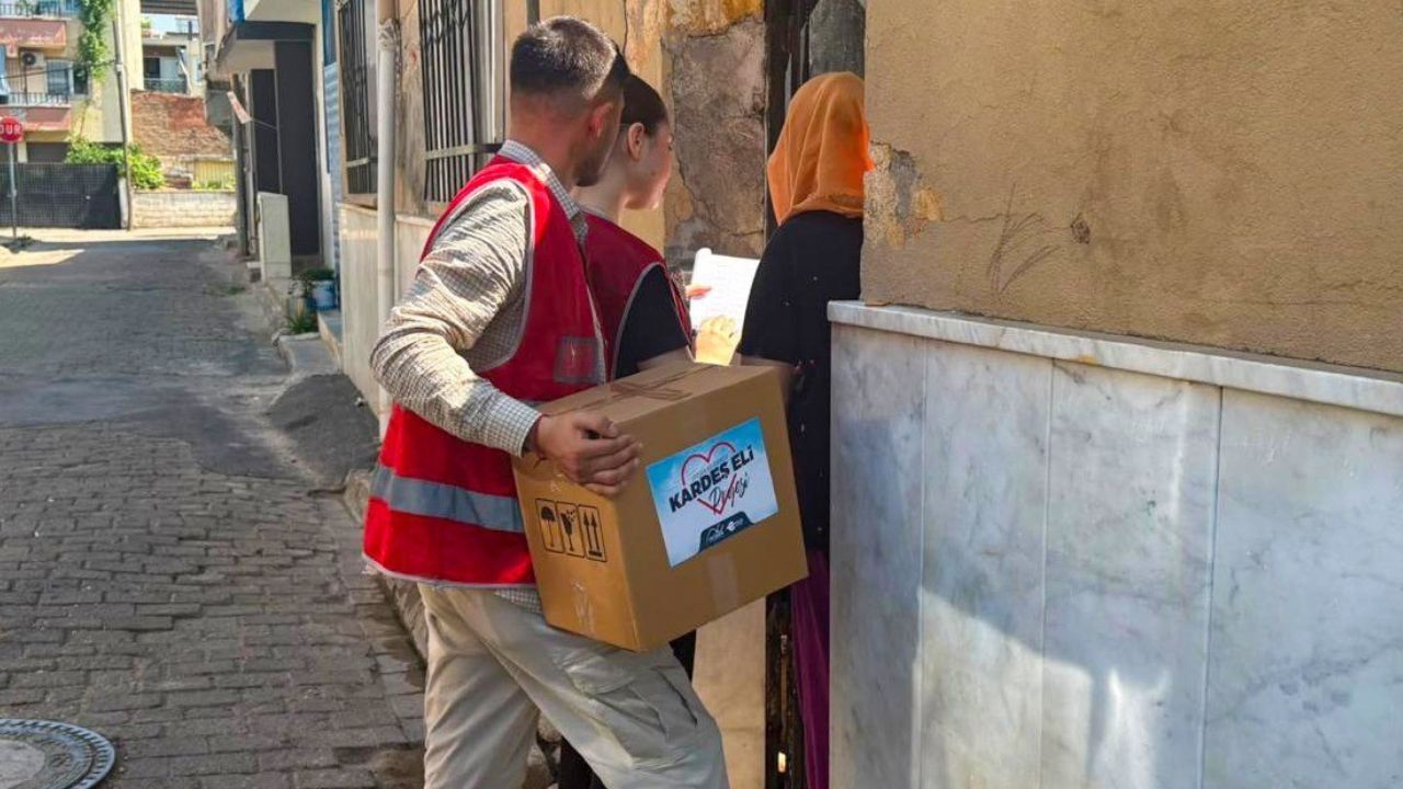 Başkan Yetişkin'in Kardeş Eli Projesi Binlerce Aileye Ulaştı3