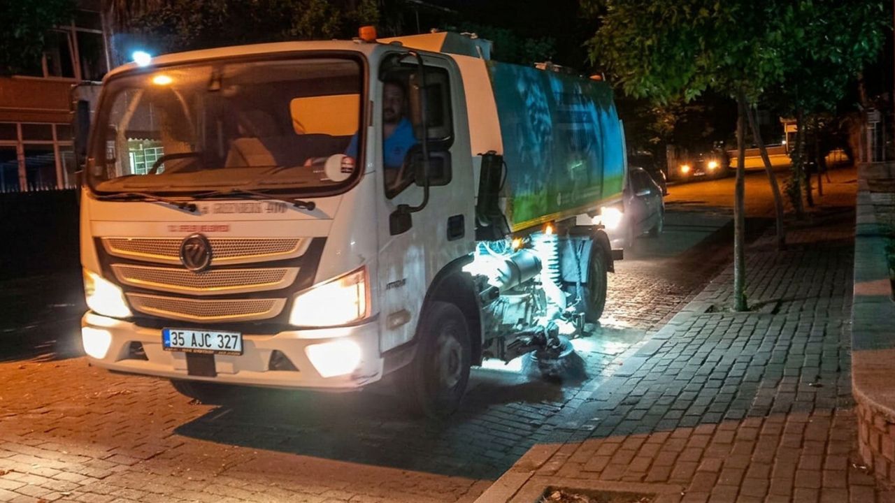 Efeler'de Gece Mesaisi!1