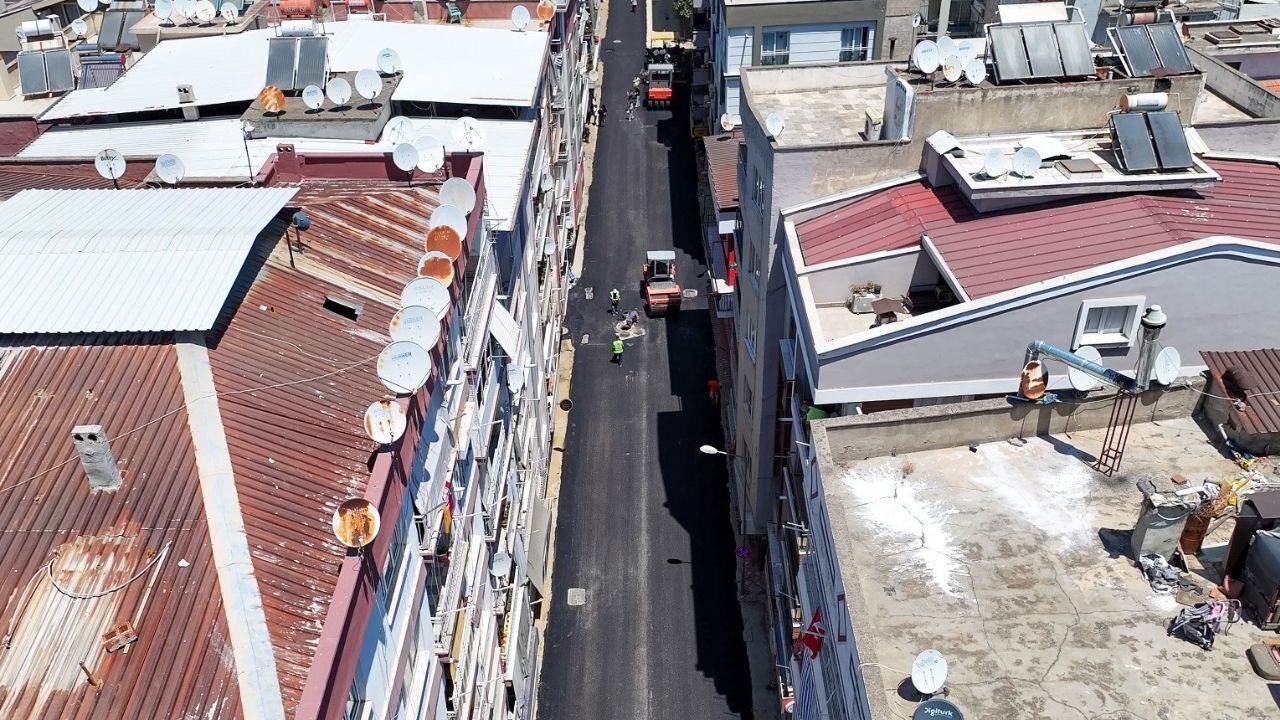 Efeler'de Yol Seferberliği Sürüyor! Başkan Yetişkin Yeni Güzergahları Açıkladı6