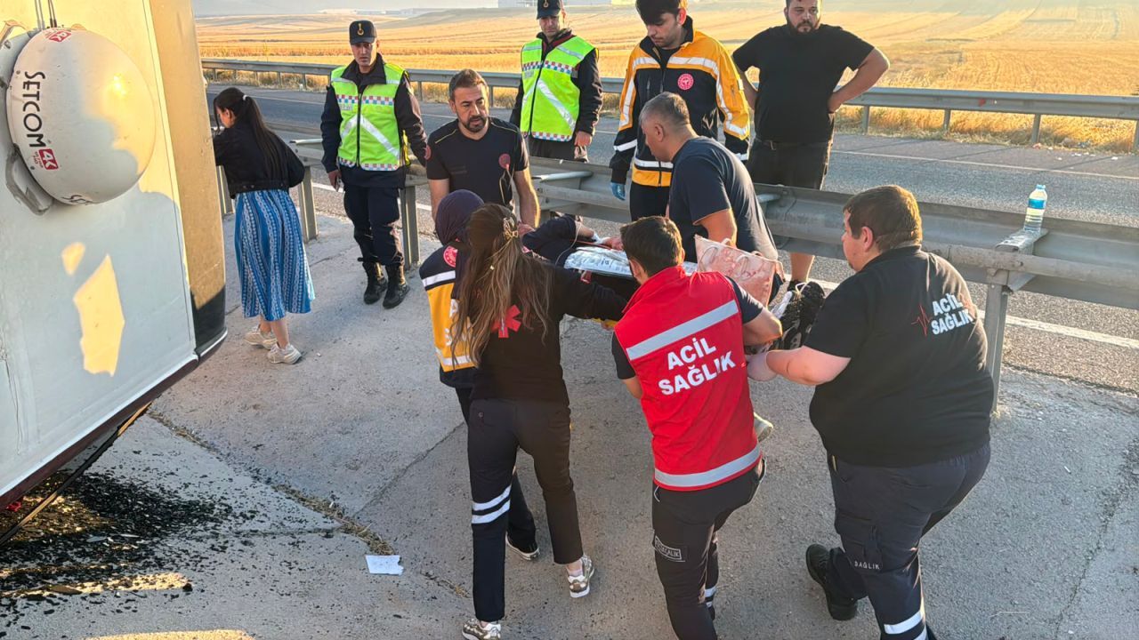 İstanbul Kuşadası Seferinde Feci Kaza 31 Yaralı1
