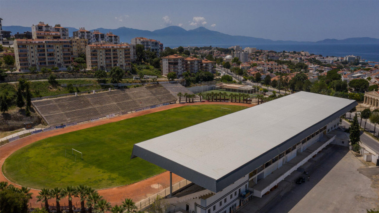 Kuşadası Özer Türk Stadı Yeni Kıroba