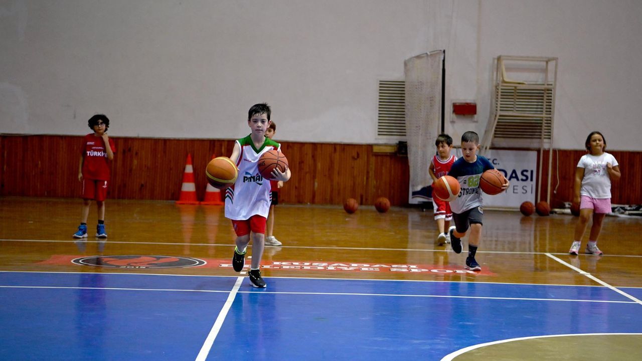 Kuşadası’nda 7 Branşta Ücretsiz Spor Eğitimi!1