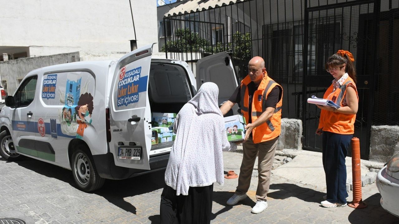 Kuşadası'nda Binlerce Çocuğu Sevindiren Proje Yeniden Başladı1
