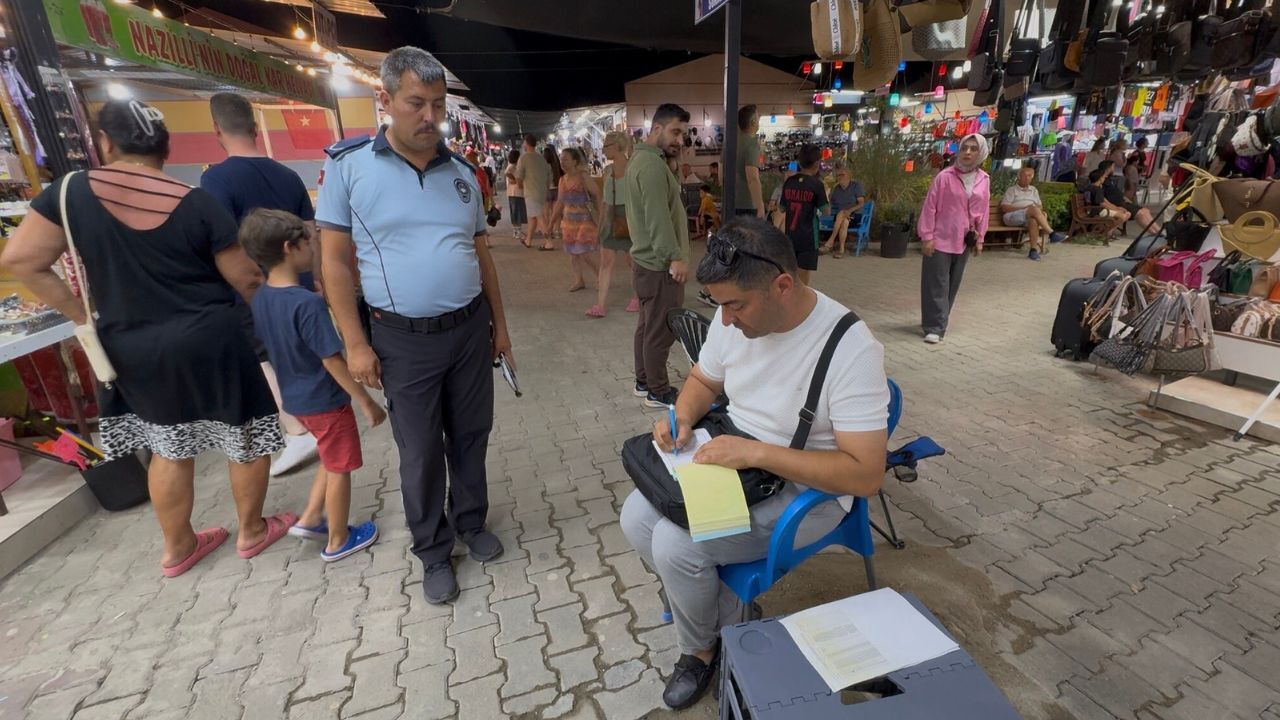 Kuşadası'nda Pazarcılara Yakın Takip!2