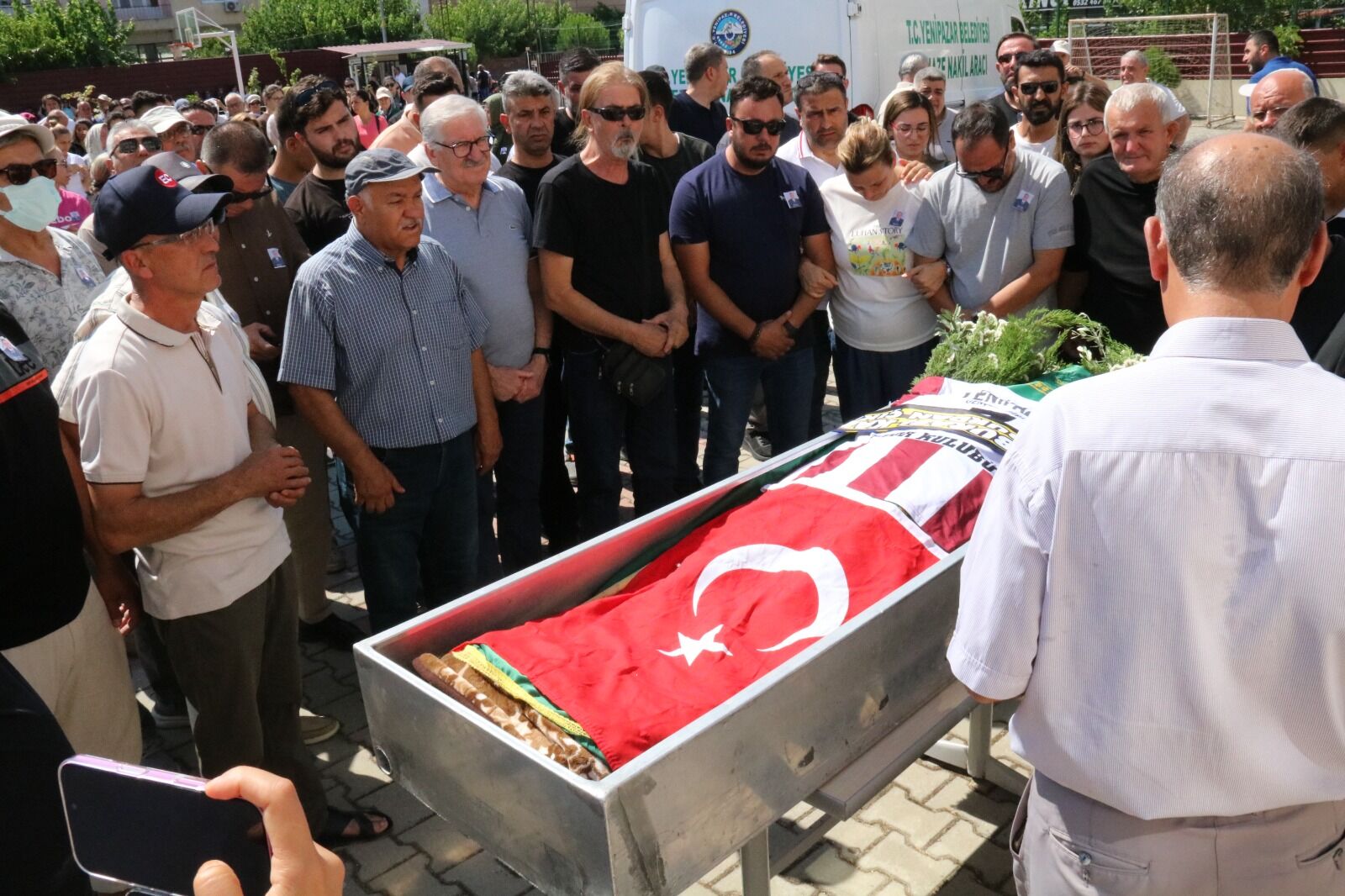 Mahmut Öz3