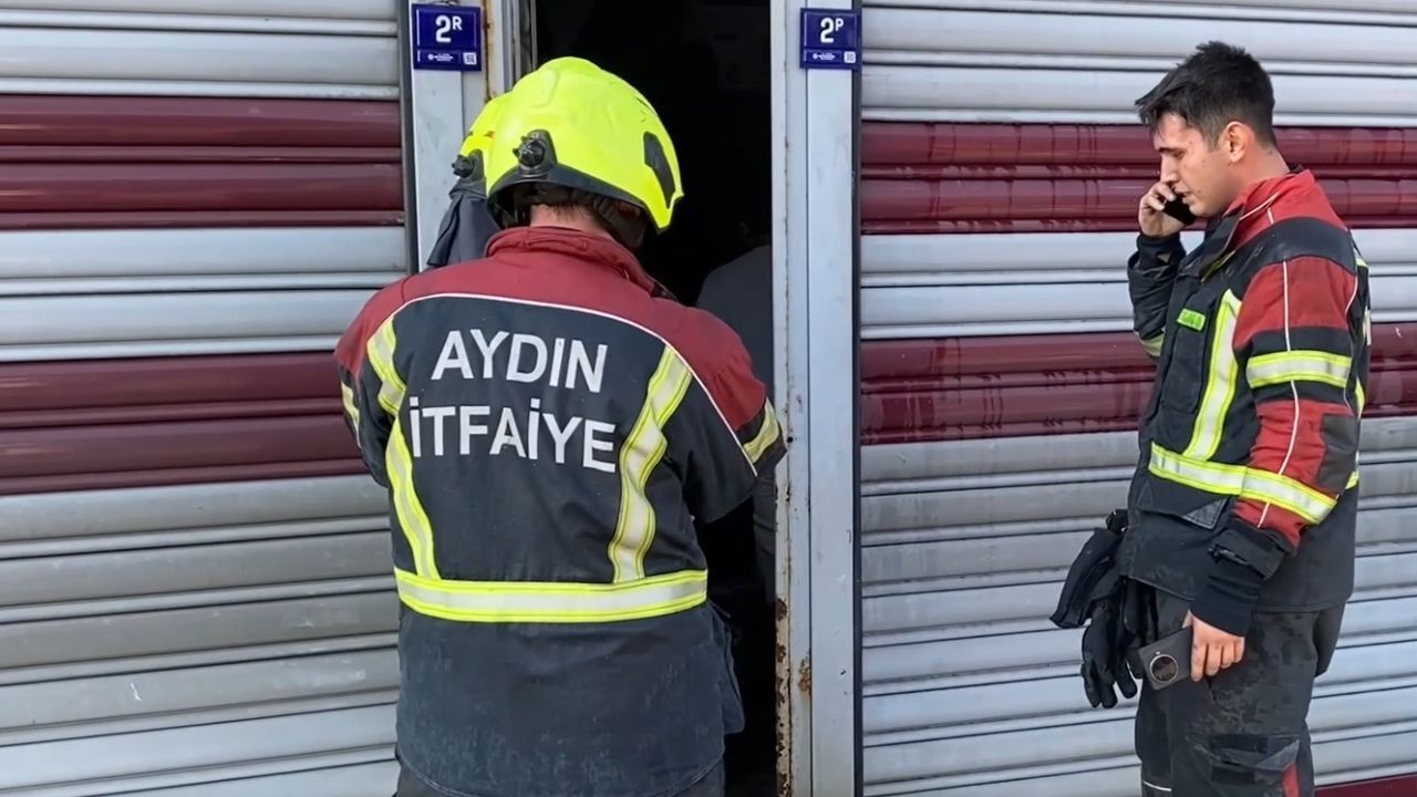 Aydın'da Oto Servisinde Korkutan Yangın2