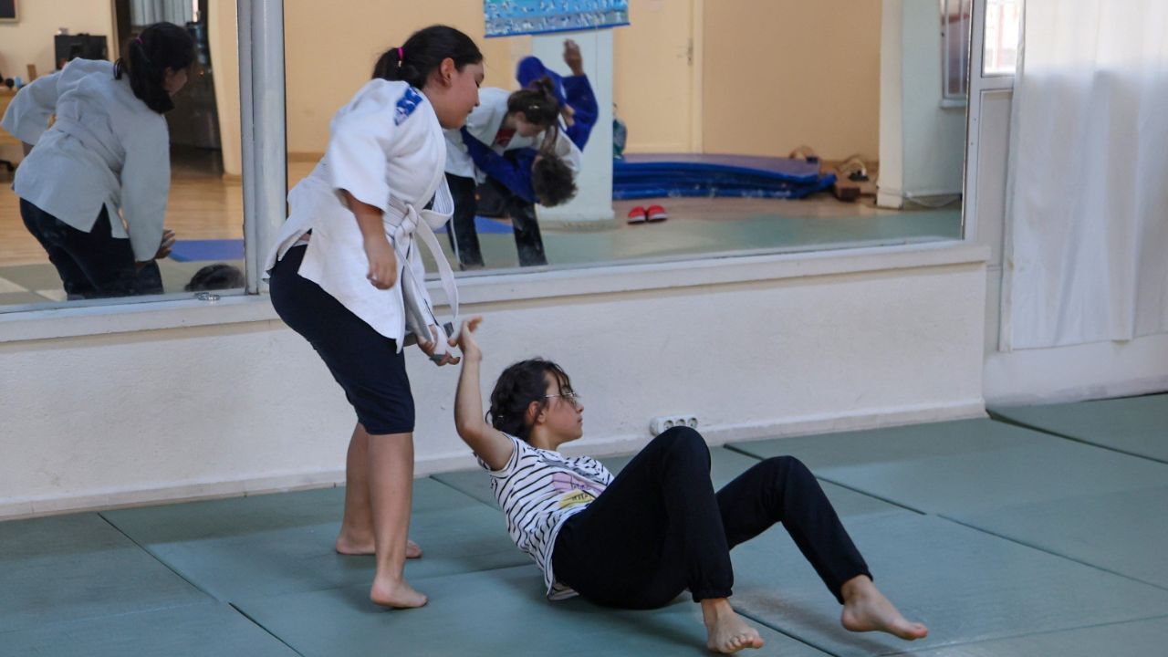 Efeler'de Minikler Bu Spora Akın Etti! Kayıtlar Dikkat Çekti2