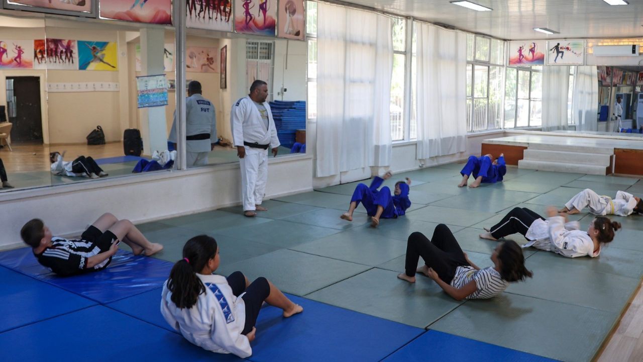 Efeler'de Minikler Bu Spora Akın Etti! Kayıtlar Dikkat Çekti3