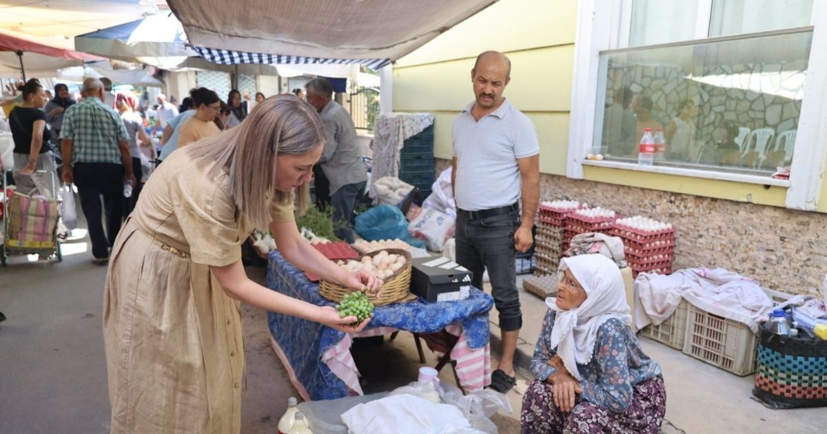 Kaymakam Kan Perşembe Pazarını Turladı 1