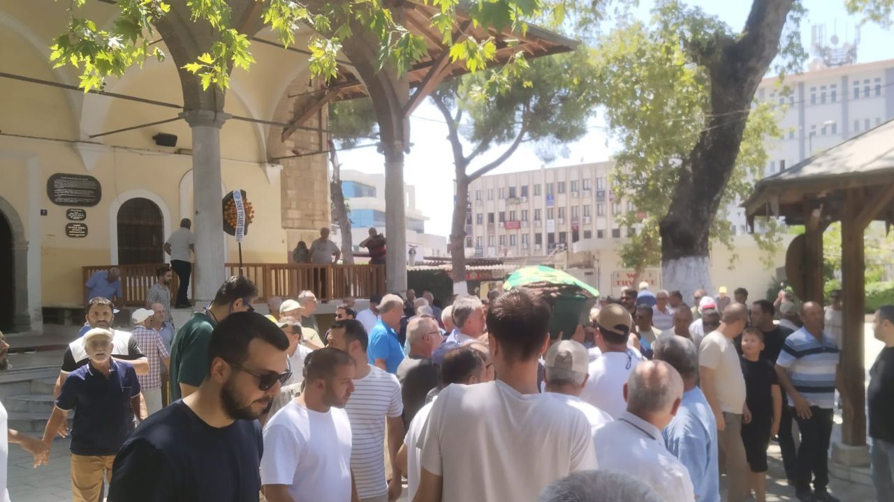 Söke’de Acı Veda! Sevilen Isim Dualarla Uğurlandı1