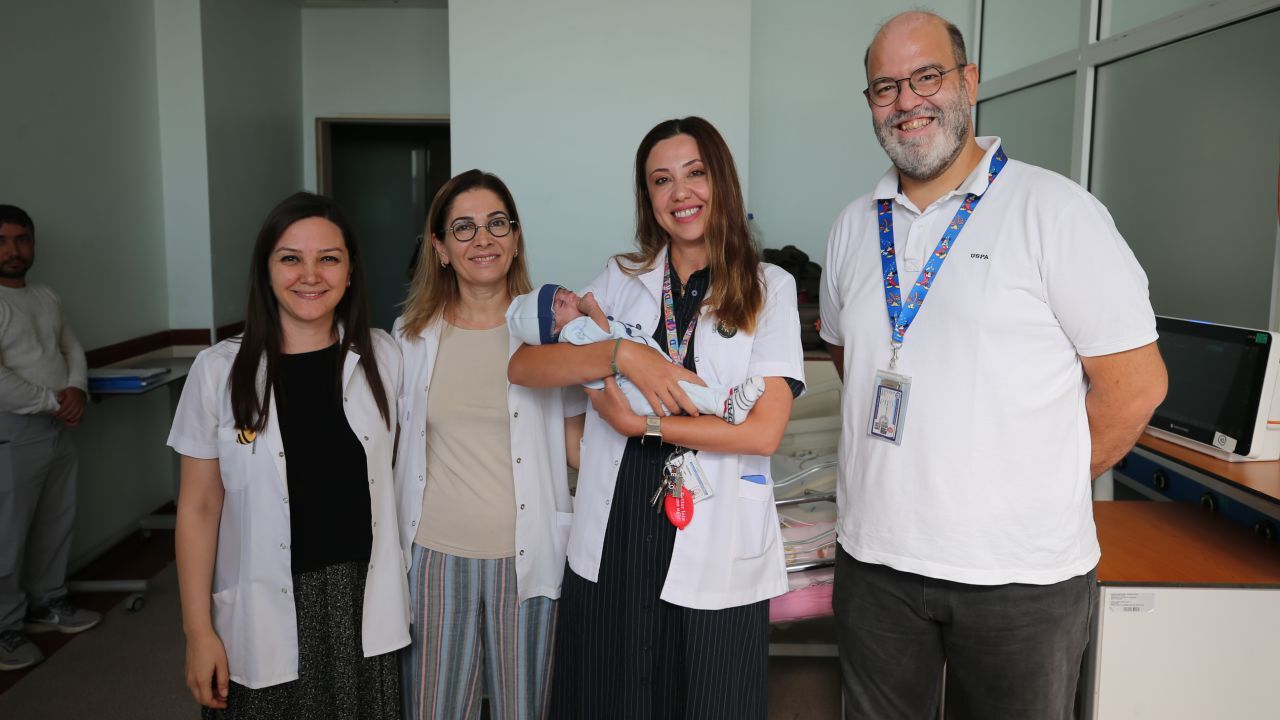22 Haftalık Doğdu, 240 Gün Sonra Hastaneden Çıktı! 4