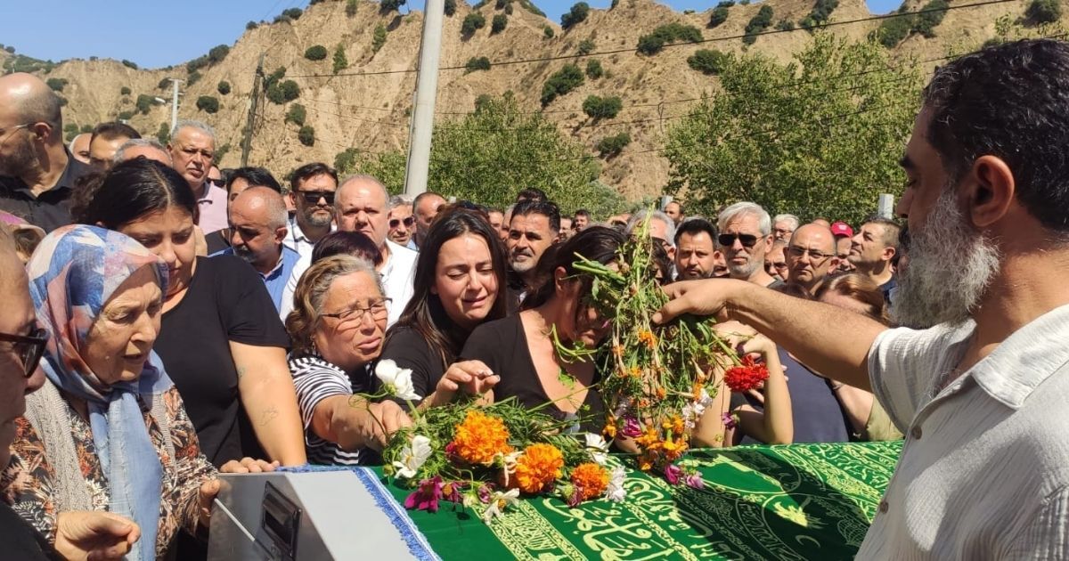 Ali Çankır gözyaşları ve dualarla uğurlandı