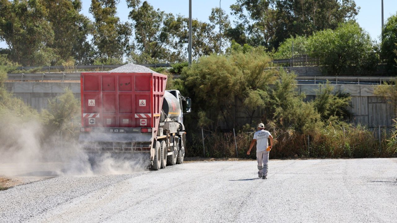 Başkan Yetişkin’den Efeler’e 15 Bin Metrekarelik Asfalt 3