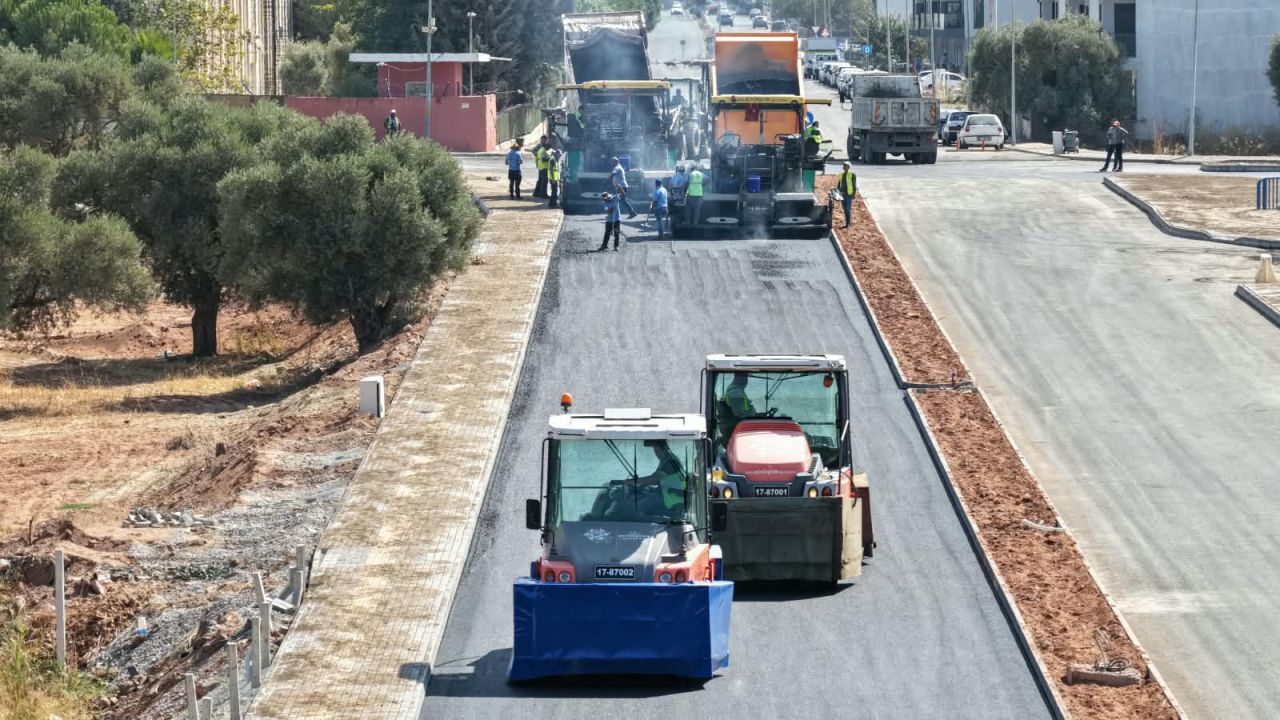 Çerçioğlu Harekete Geçti! Efeler’de O Yolda Asfalt Başladı 4