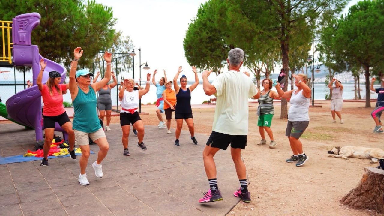 Didim’de Hareketli Sabah! Başkan Gençay Da Spor Için Sahaya Çıktı 4