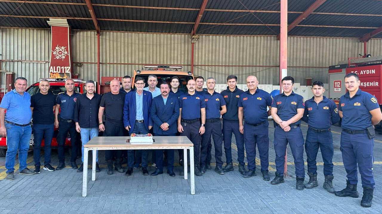 CHP İl Başkanı Bayırlı'dan itfaiye ekiplerine anlamlı ziyaret