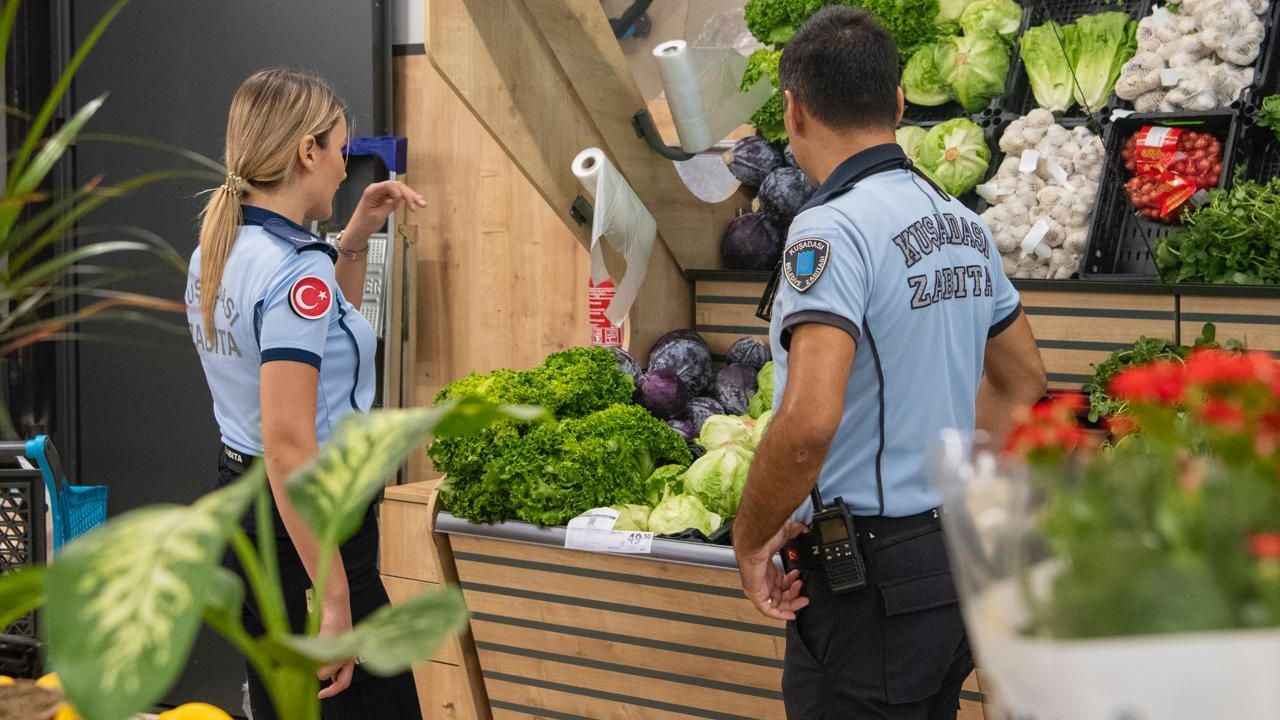Kuşadası’nda Market Rafları Mercek Altında3