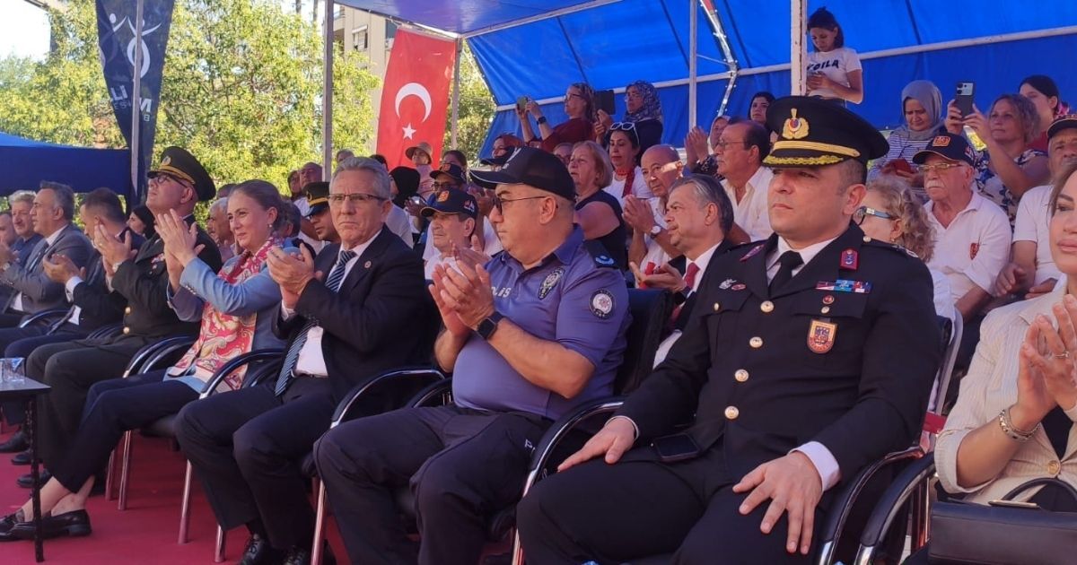 Nazilli’de 5 Eylül Törenlerinde Dikkat Çeken Tablo2