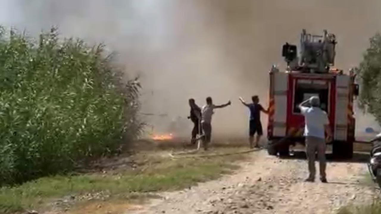 Nazilli’de faciadan dönüldü! Alevler hızla yayıldı