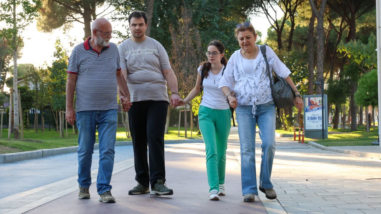 Aydınlı Otizmli Ece, Üç Kez Türkiye Şampiyonu Oldu, Şimdi Üniversiteli1