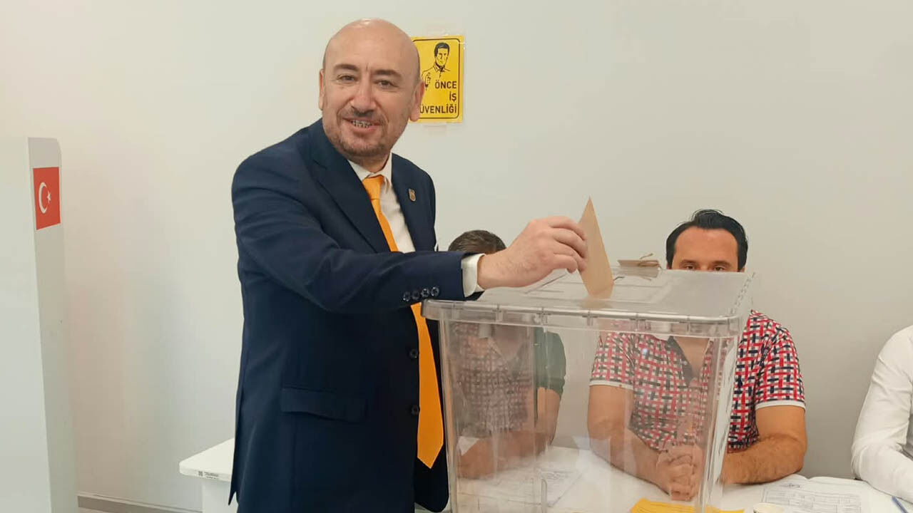 Hakan Ülken-1