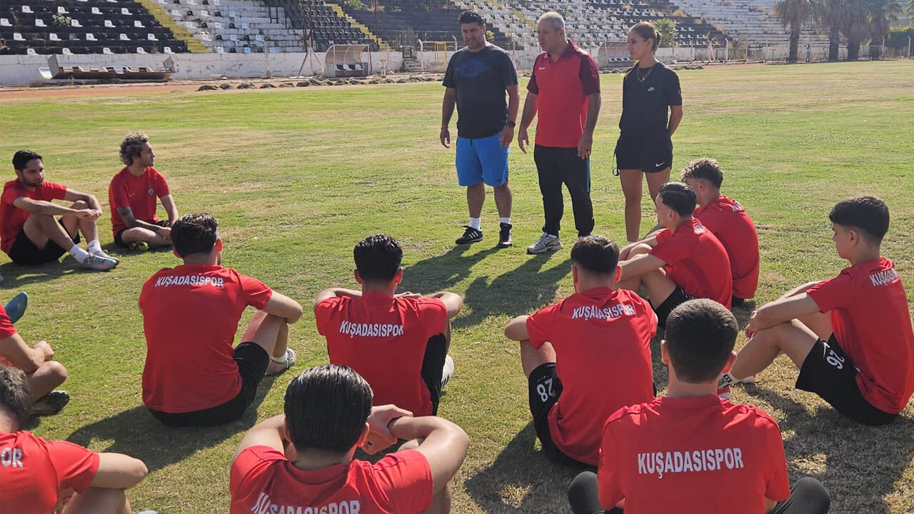 Kuşadasıspor yeni sezon hazırlıklarına tam gaz devam ediyor