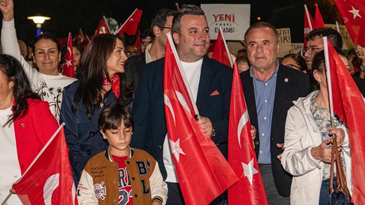 Kuşadası’nda Unutulmaz Cumhuriyet Gecesi3