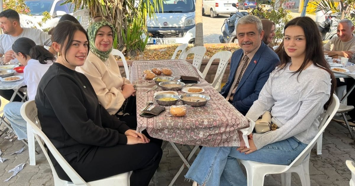 Nazilli’de Sevim Aktaş Anısına 10 Bin Kişilik Keşkek Hayrı 2
